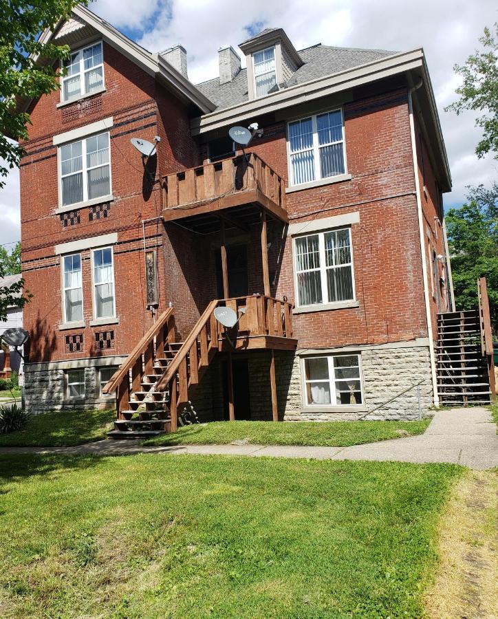 Modern Rustic Split Level With Balcony Lejlighed Cincinnati Eksteriør billede
